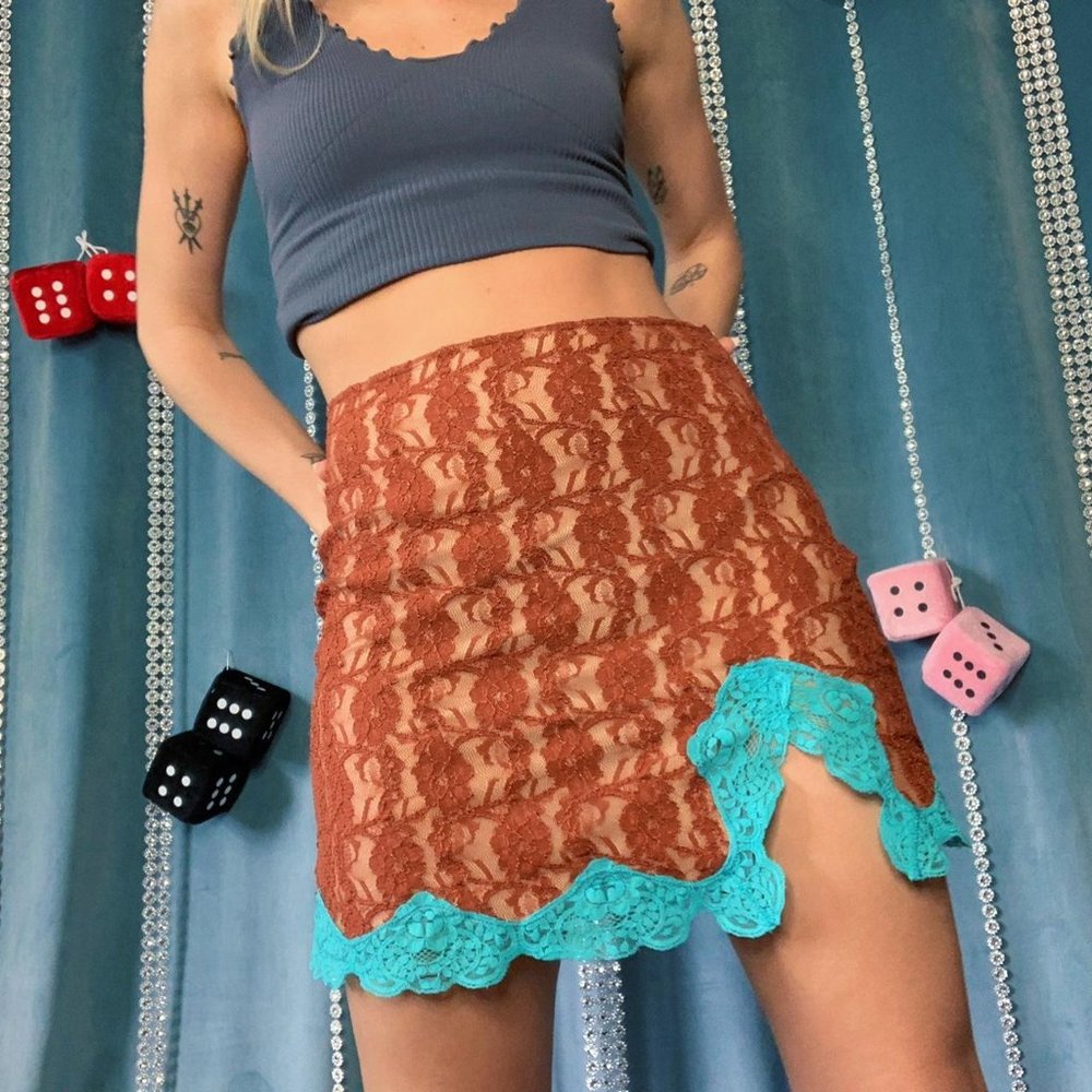 Vintage lace skirt with slit